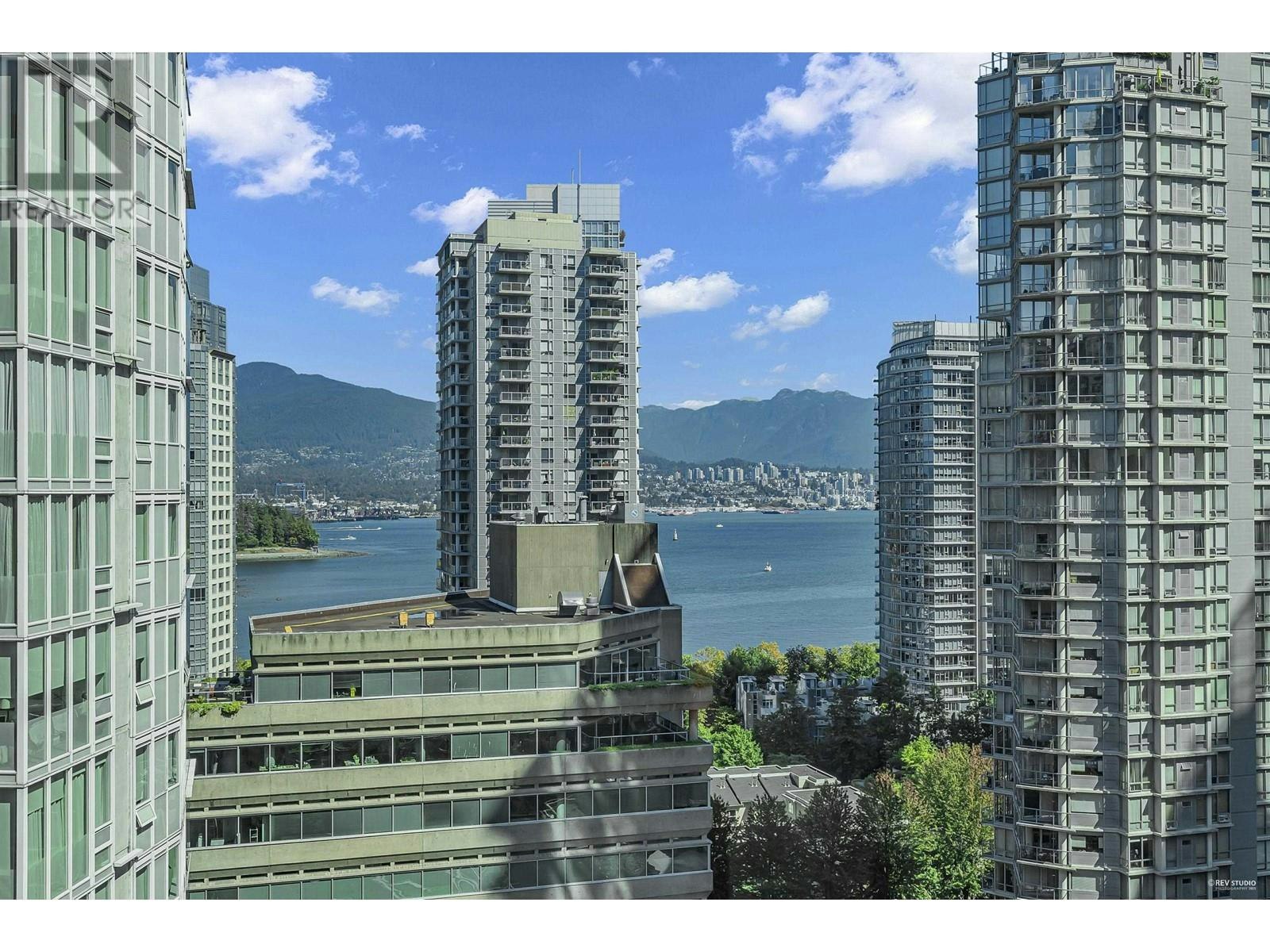 1604-1238 Melville Street, Vancouver, BC, V6E 4N2