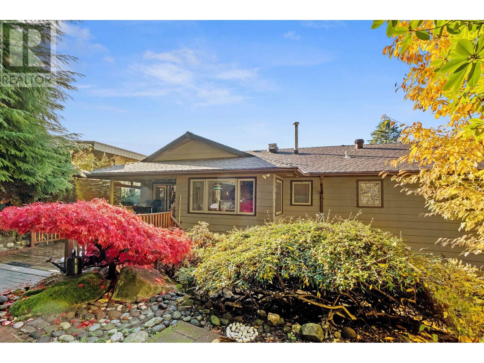 5256 Malaspina Place, North Vancouver, BC, V7R 4M1