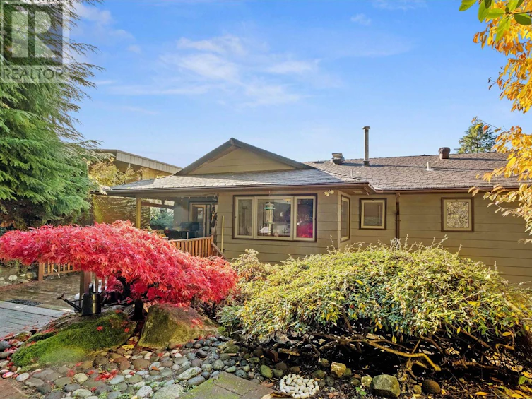5256 Malaspina Place, North Vancouver, BC, V7R 4M1
