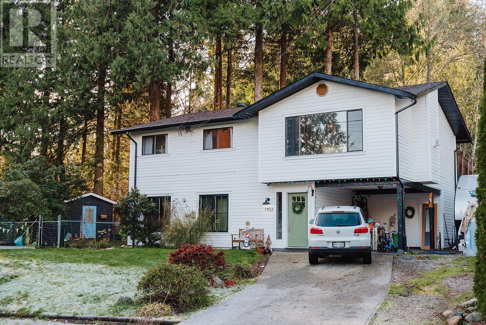 1453 Davidson Road, Gibsons, BC, V0N 1V6