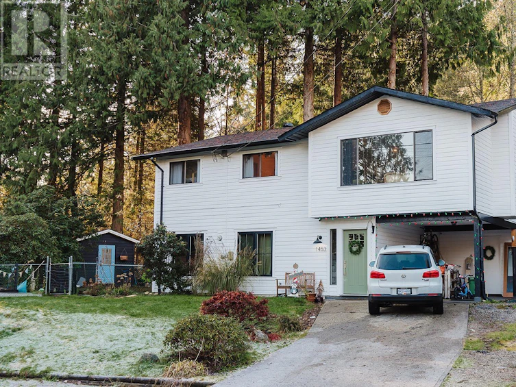 1453 Davidson Road, Gibsons, BC, V0N 1V6