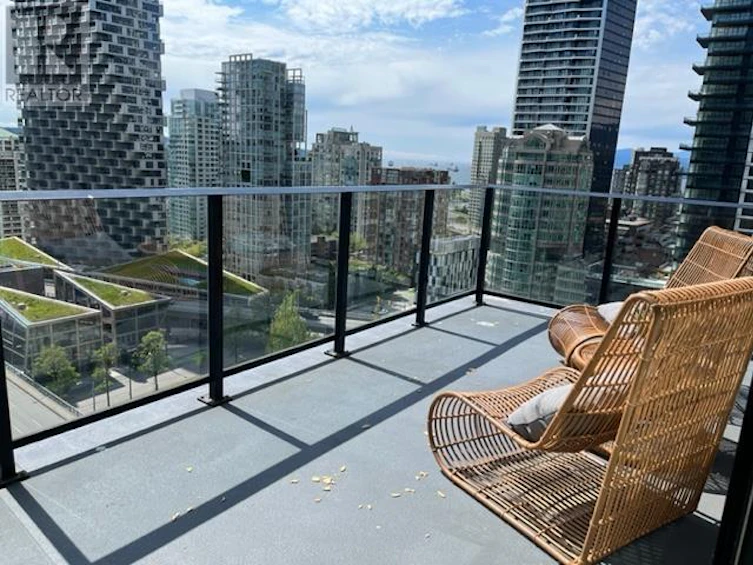 2007-1325 Rolston Street, Vancouver, BC, V6B 0M2