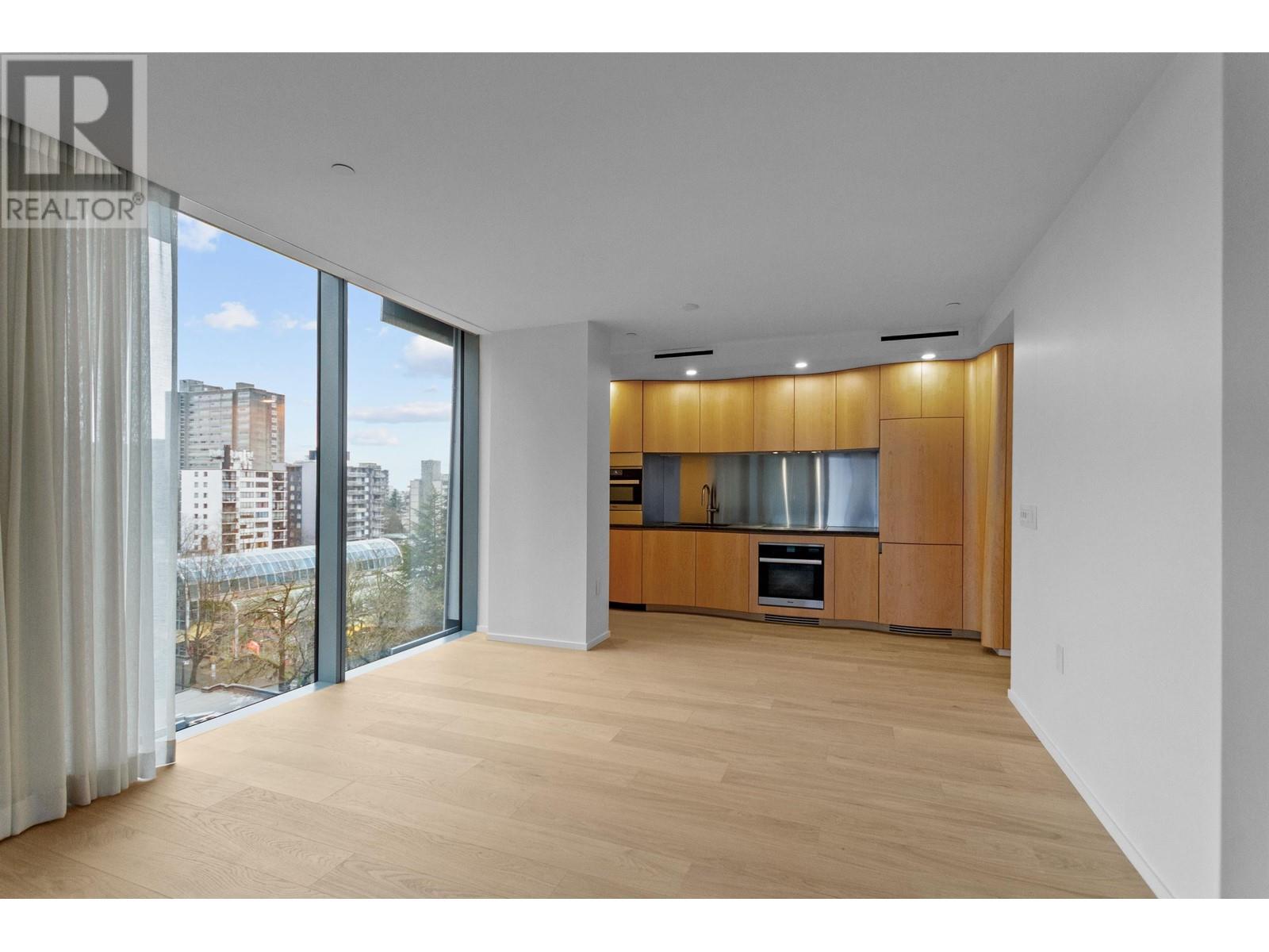 1005-1568 Alberni Street, Vancouver, BC, V6G 0E3