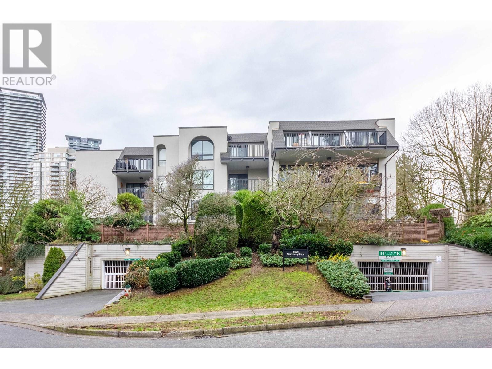 220-1945 Woodway Place, Burnaby, BC, V5C 6A8