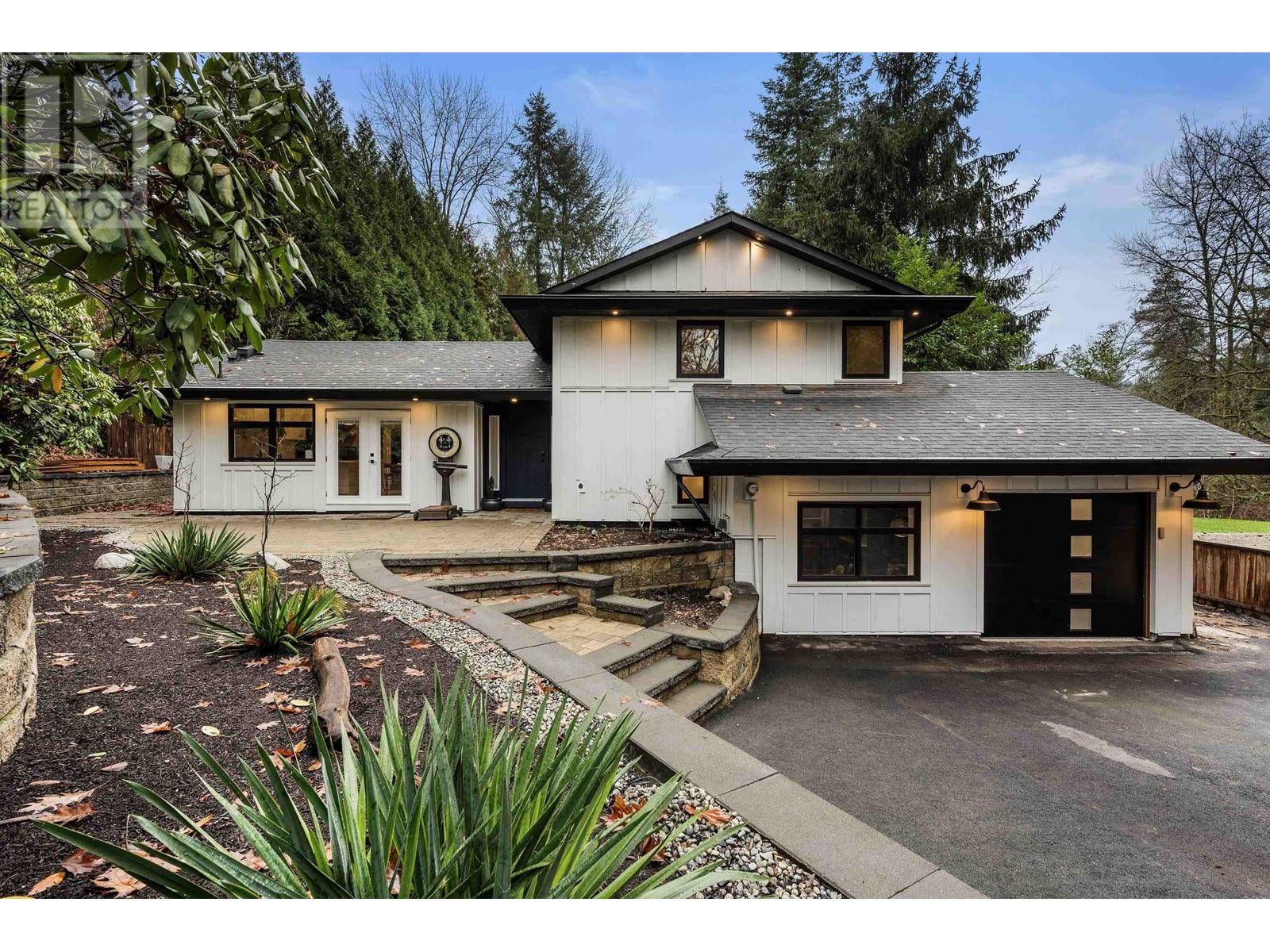 23339 Tamarack Lane, Maple Ridge, BC, V2W 1A8