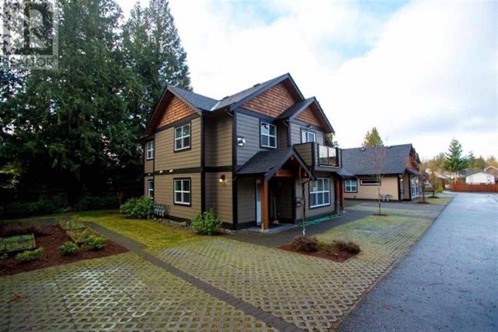 106-518 Shaw Road, Gibsons, BC, V0N 1V8