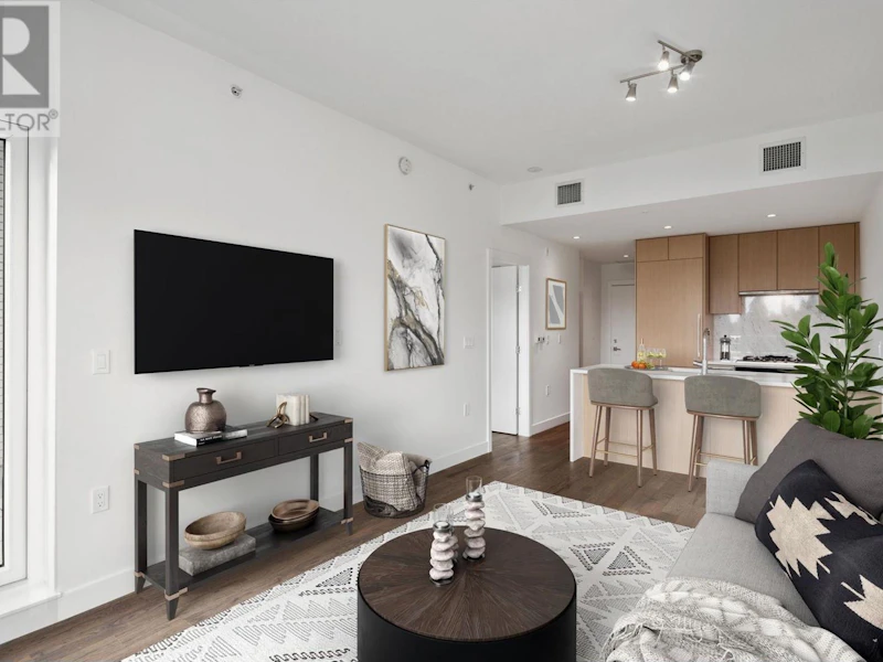 305 - 5383 Cambie Street, Vancouver BC