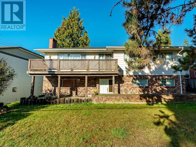 607 Dansey Avenue, Coquitlam, BC, V3K 3E9