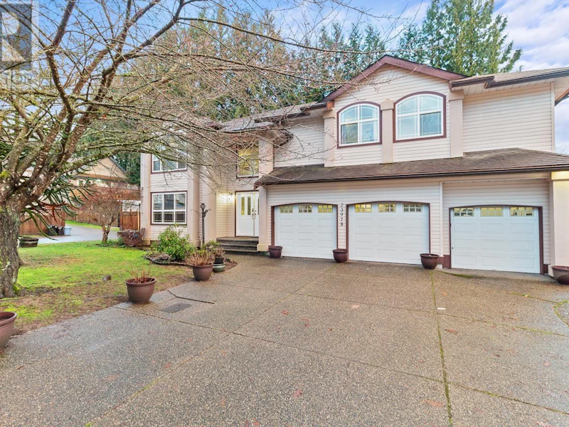 23978 118a Avenue, Maple Ridge BC V4R 2E6