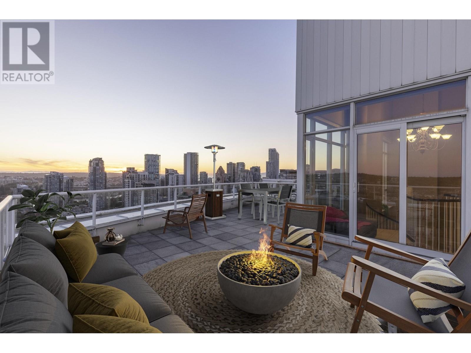 PH3503-198 Aquarius Mews, Vancouver, BC, V6Z 2Y4