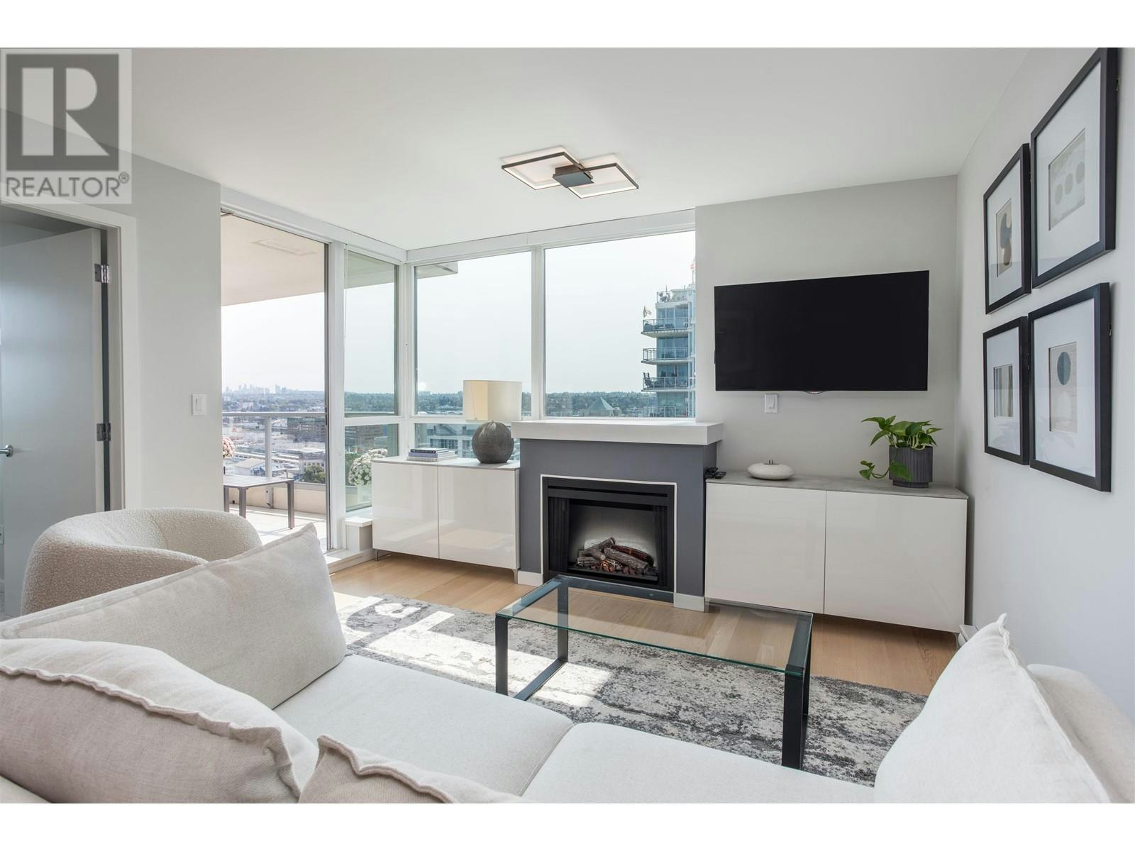 1903-125 Milross Avenue, Vancouver, BC, V6A 0A1