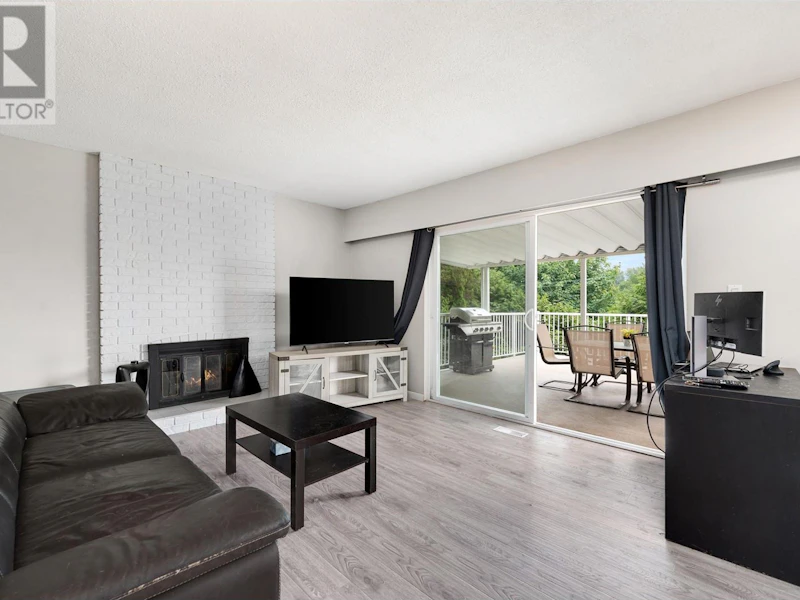 419 Ioco Road, Port Moody BC V3H 2W1