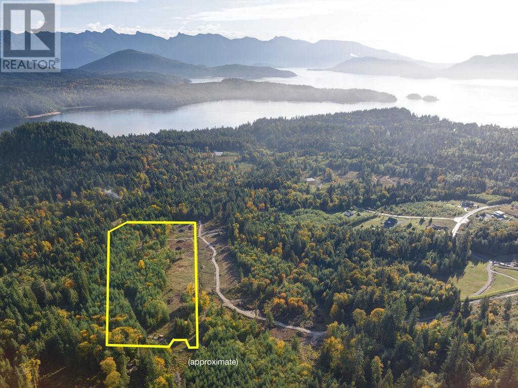 2005 Port Mellon Highway, Gibsons, BC, V0N 1V6