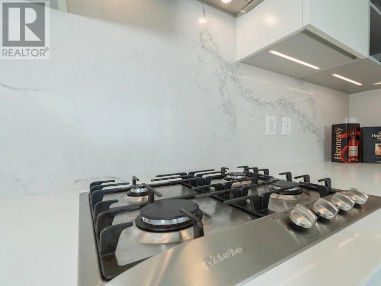 2307-6699 Dunblane Avenue, Burnaby, BC, V5H 0J8 - 11