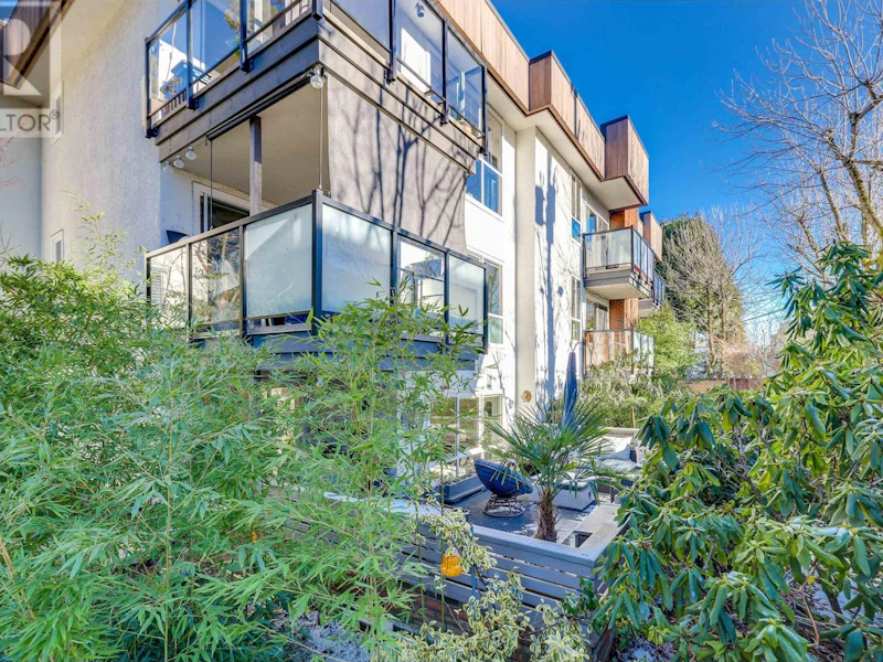 105 - 1640 W 11th Avenue, Vancouver BC V6J 2B9