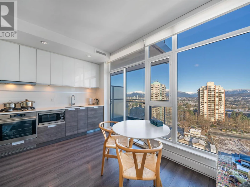 1106 - 4688 Kingsway Street, Burnaby BC V5H 2B3