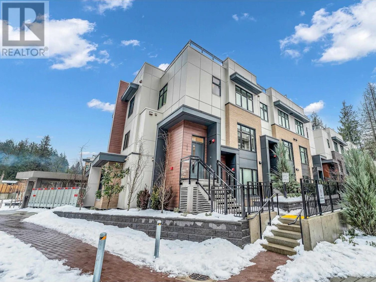 234-2035 Glenaire Drive, North Vancouver, BC, V7P 1Y2