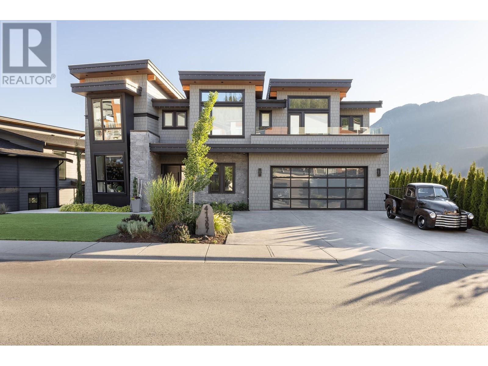 41307 Horizon Drive, Squamish, BC, V8B 0Y7