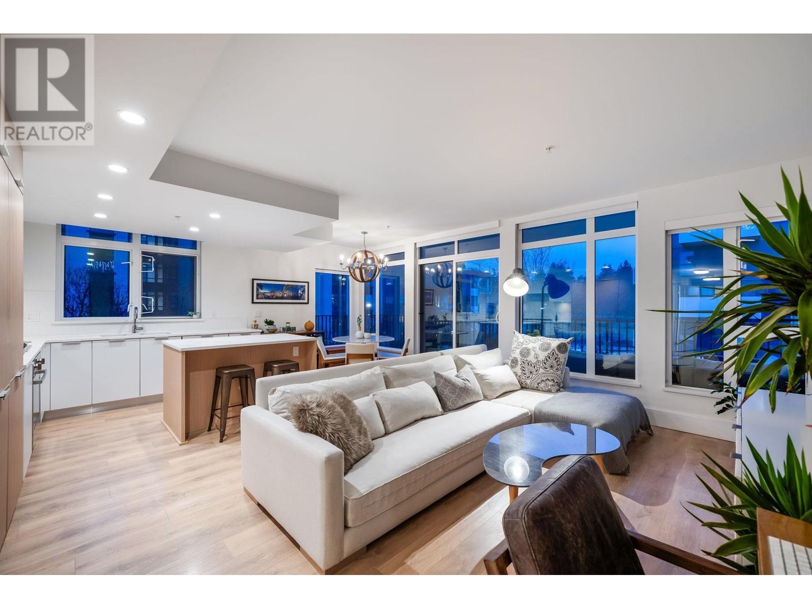 310-5080 Quebec Street, Vancouver, BC, V5W 2N2