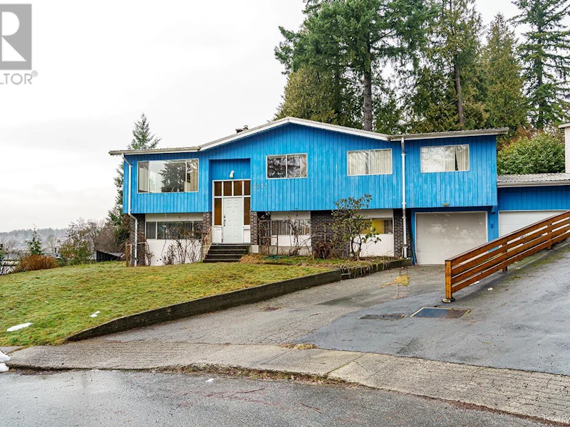 2053 Concord Avenue, Coquitlam BC V3K 1K4