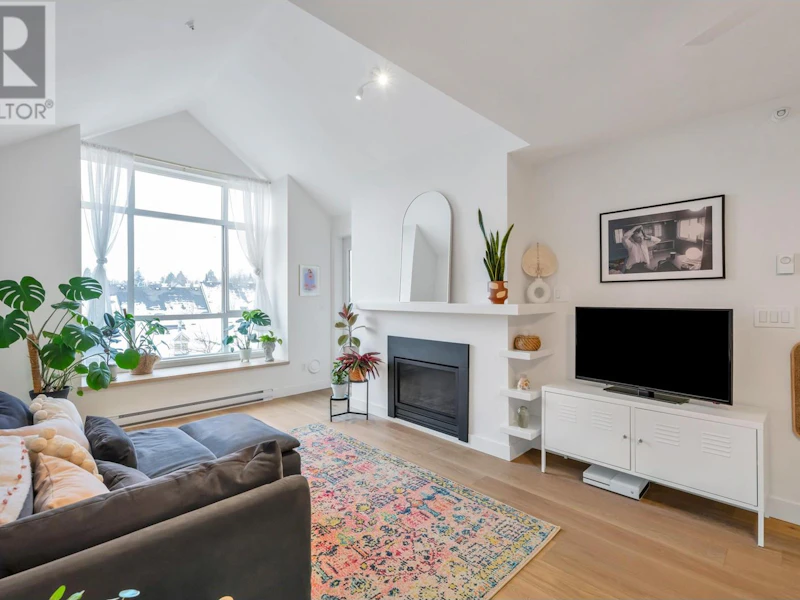402 - 6893 Prenter Street, Burnaby BC V5E 4L3