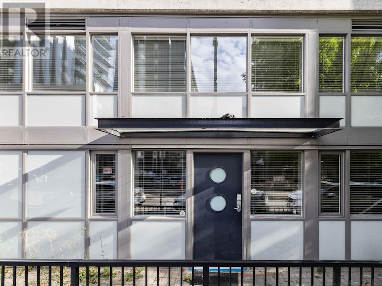 101-892 Carnarvon Street, New Westminster, BC, V3M 0C5