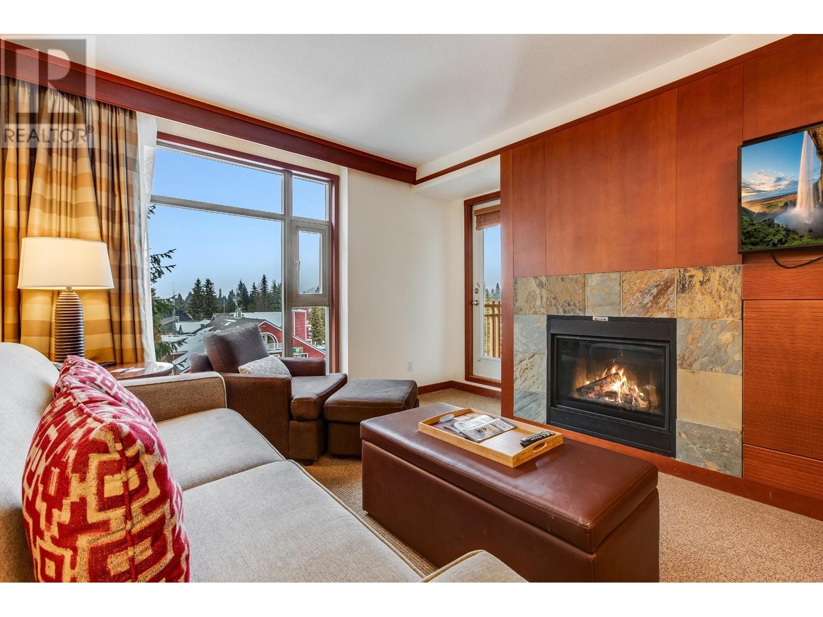 4404-4299 Blackcomb Way, Whistler, BC, V8E 0X3 - 3