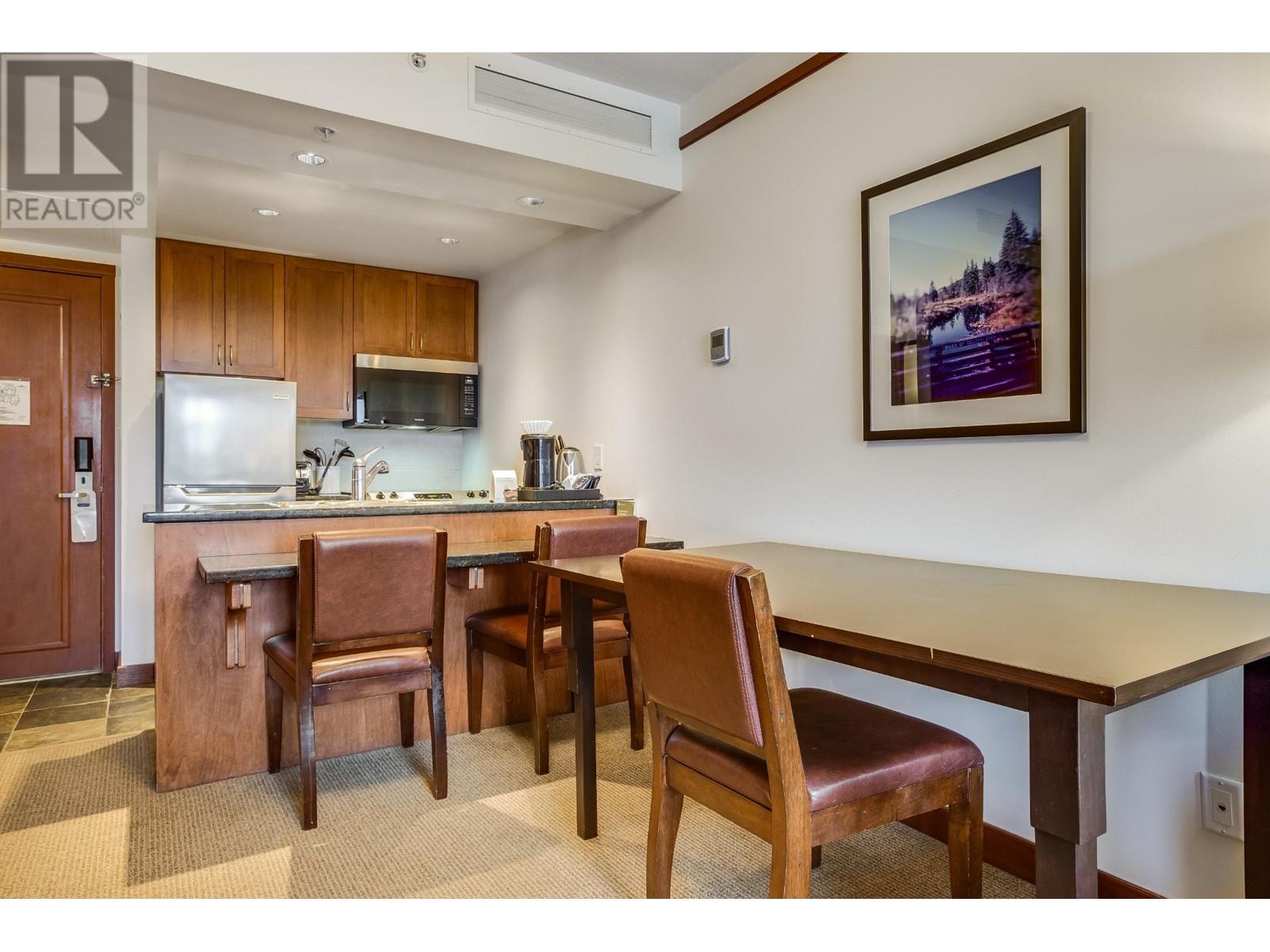 4404-4299 Blackcomb Way, Whistler, BC, V8E 0X3 - 10