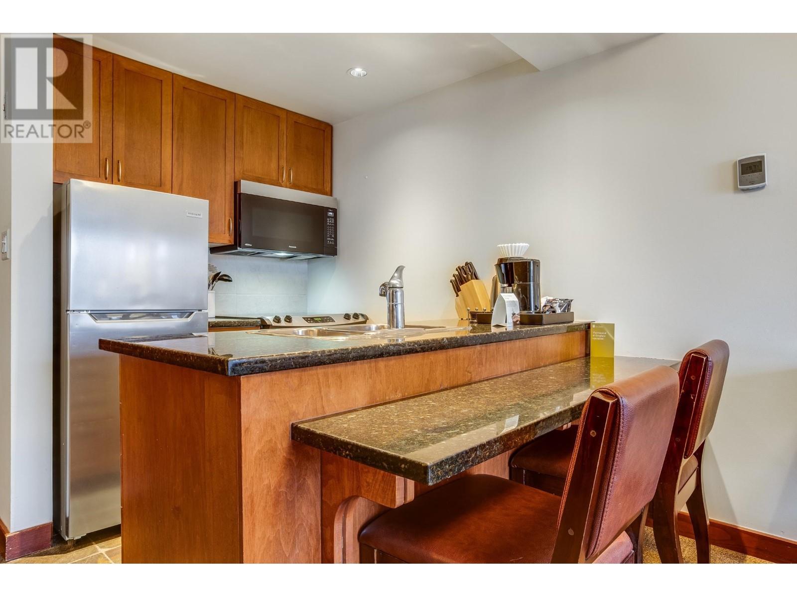 4404-4299 Blackcomb Way, Whistler, BC, V8E 0X3 - 11