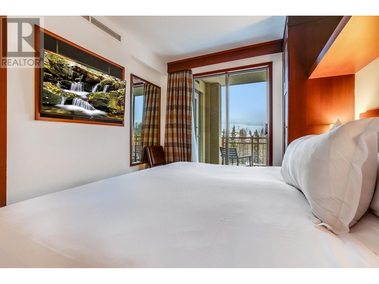 4404-4299 Blackcomb Way, Whistler, BC, V8E 0X3 - 14