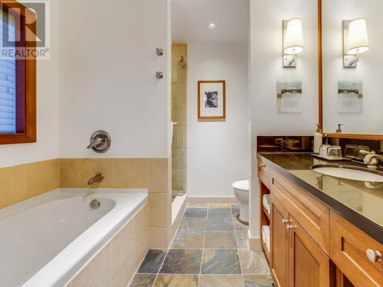 4404-4299 Blackcomb Way, Whistler, BC, V8E 0X3 - 17