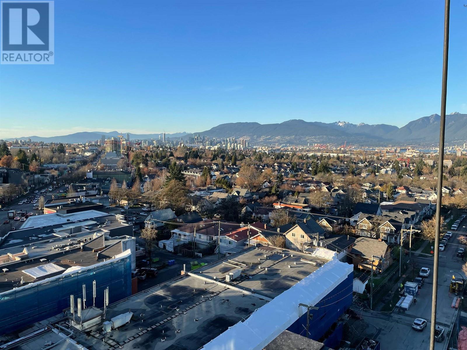 1006-3996 Dumfries Street, Vancouver, BC, V5N 2R8
