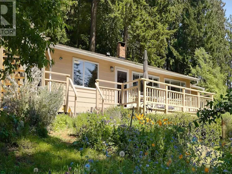 1511 Eagle Cliff Road, Bowen Island BC V0N 1G1