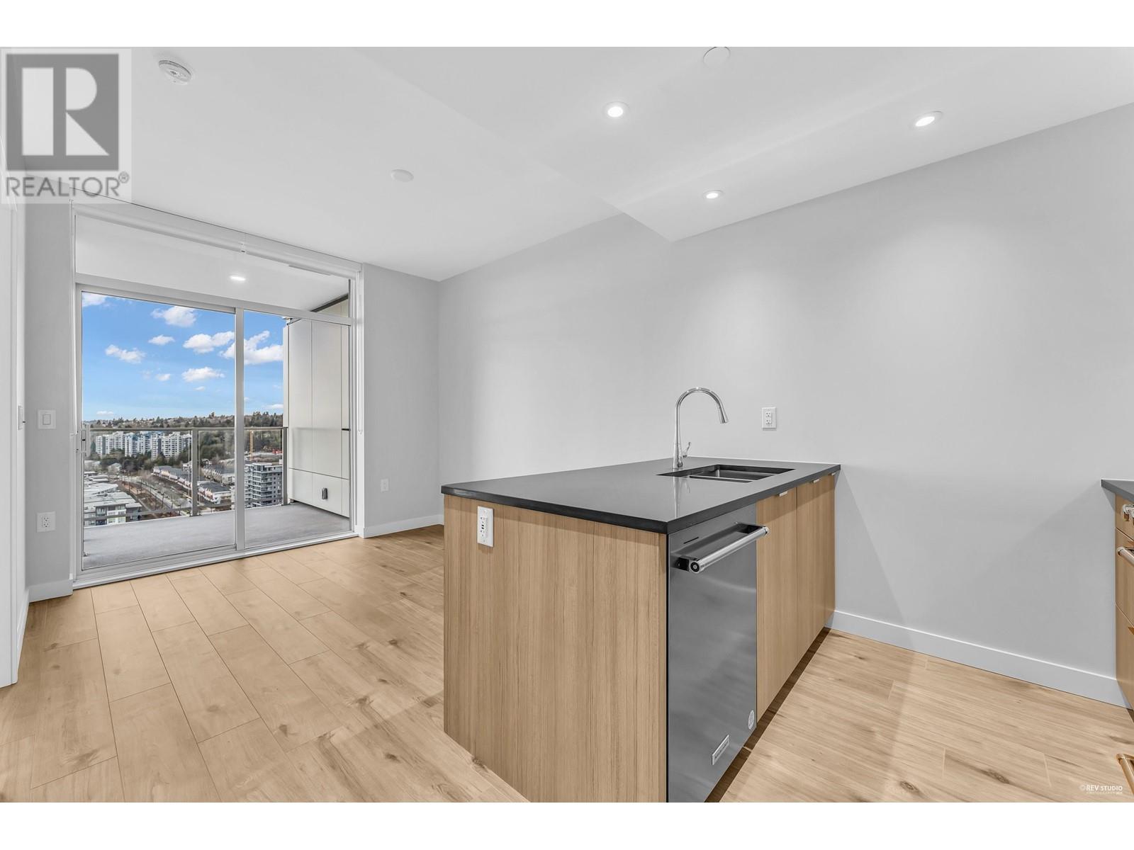 2103-3430 East Kent Avenue South, Vancouver, BC, V5S 0G7