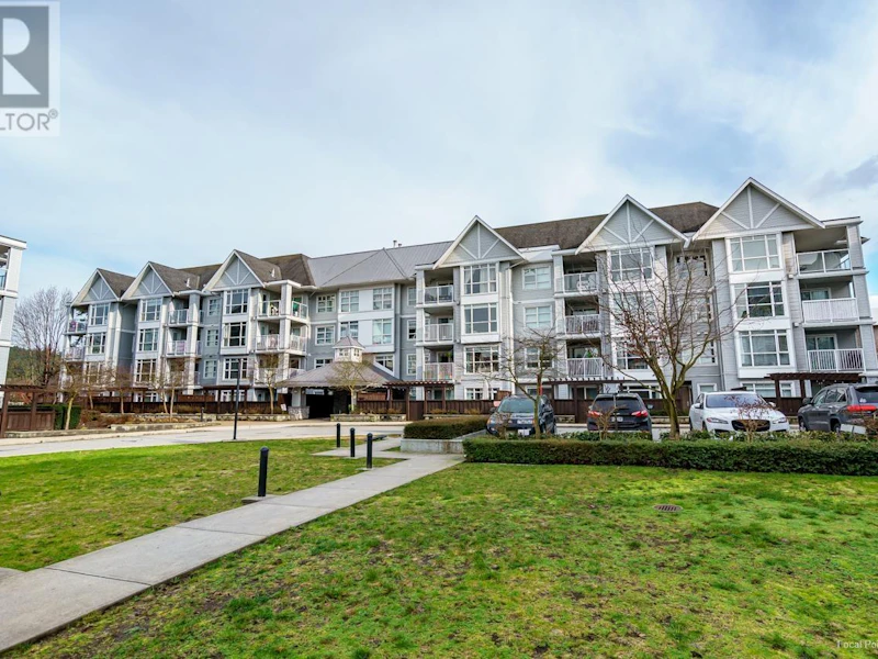 201 - 3148 St Johns Street, Port Moody BC V3H 5E6