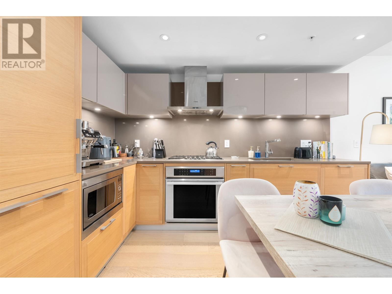 205-7128 Adera Street, Vancouver, BC, V6P 0H6