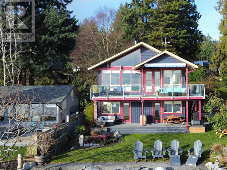 998 Stephens Road, Roberts Creek, BC, V0N 2W4