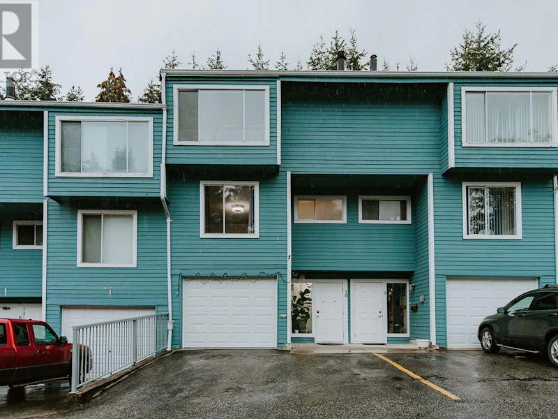 10 - 822 Gibsons Way, Gibsons BC