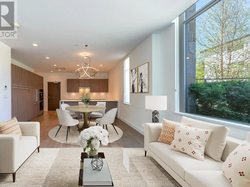 2769 Mountain Highway, North Vancouver BC