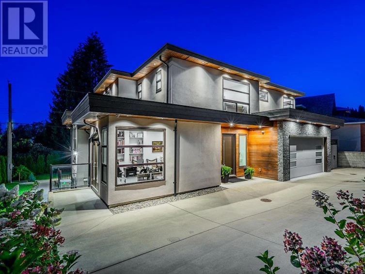 955 Melbourne Avenue, North Vancouver, BC, V7R 1P1