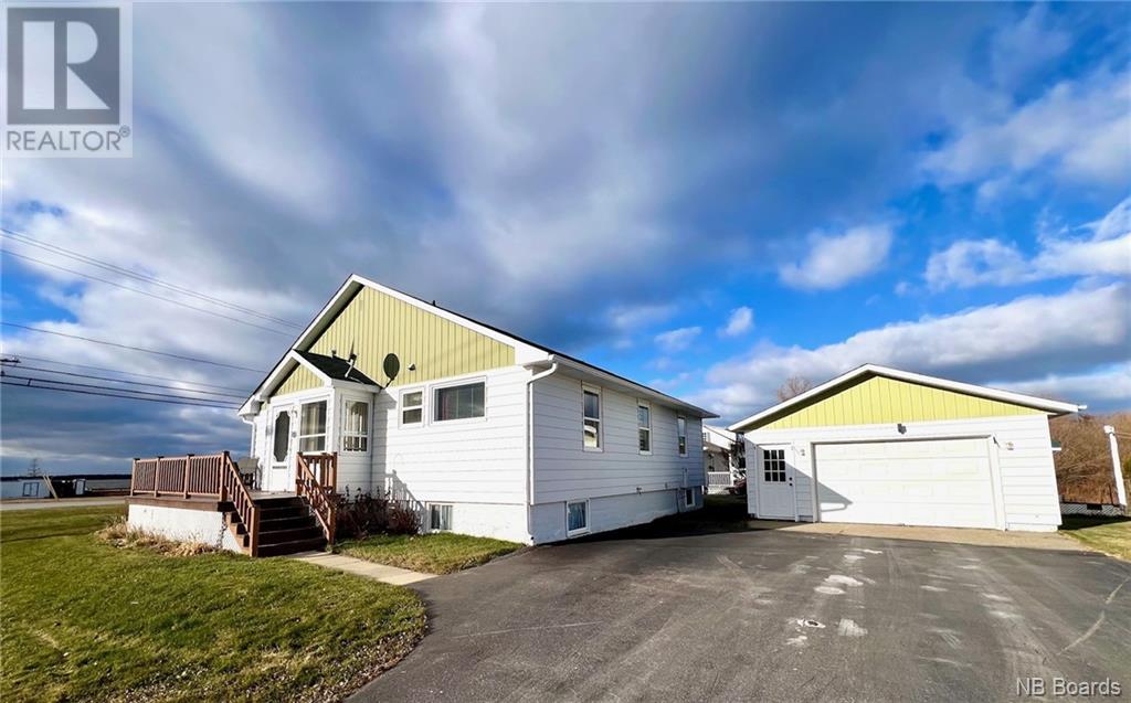 For Sale 81 Rue De L'école, Lameque, NB REW