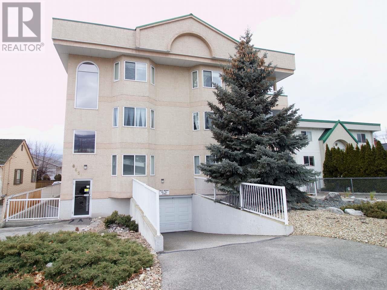 306-865 Main Street, Penticton, BC, V2A 5E3