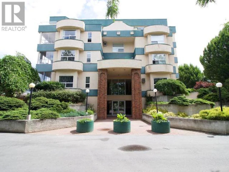 104-1750 Atkinson Street, Penticton, BC, V2A 7M6