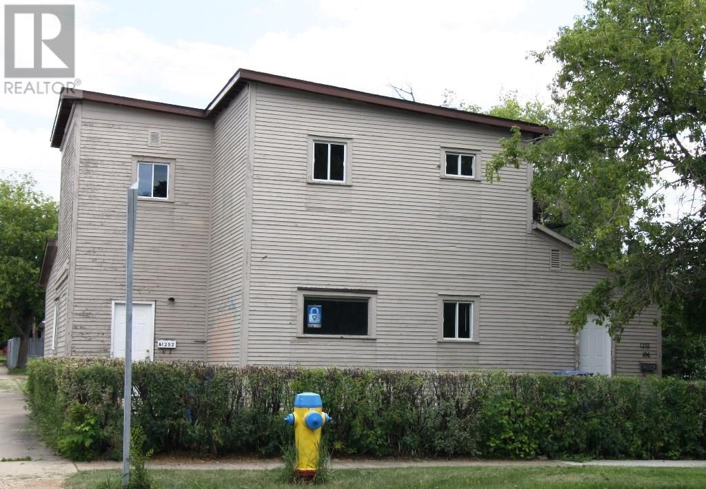 1292 A/B 106th St  