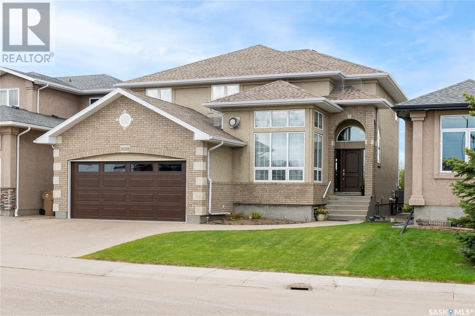 3028 St James Crescent, Regina, SK, House For Sale REW