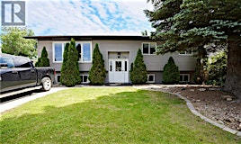 414 Devonshire Crescent, Saskatoon, SK, S7L 4V9