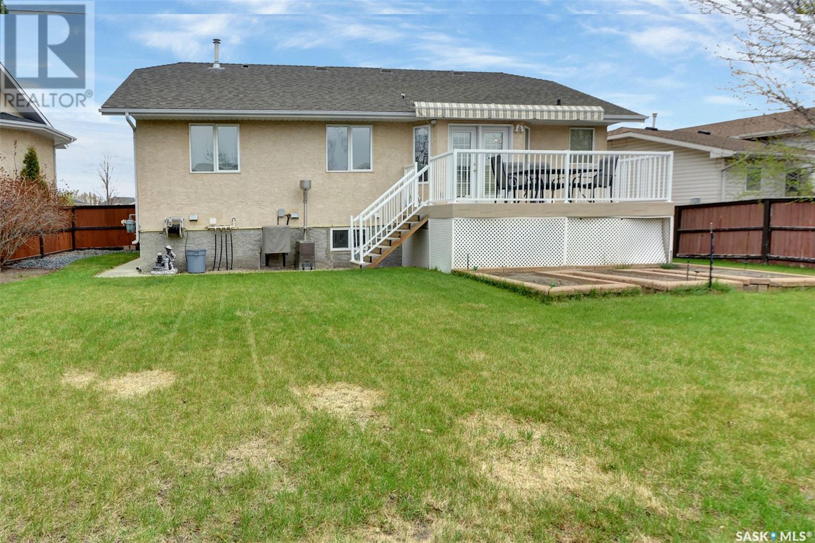 210 Laycoe Crescent, Saskatoon, SK, House For Sale - REW
