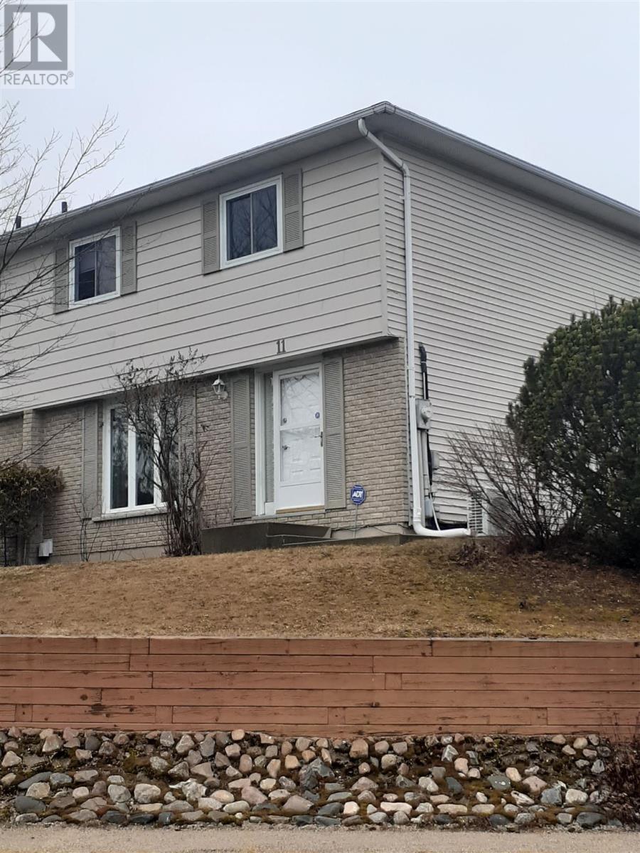 11 Drive, Elliot Lake, ON, House For Sale REW