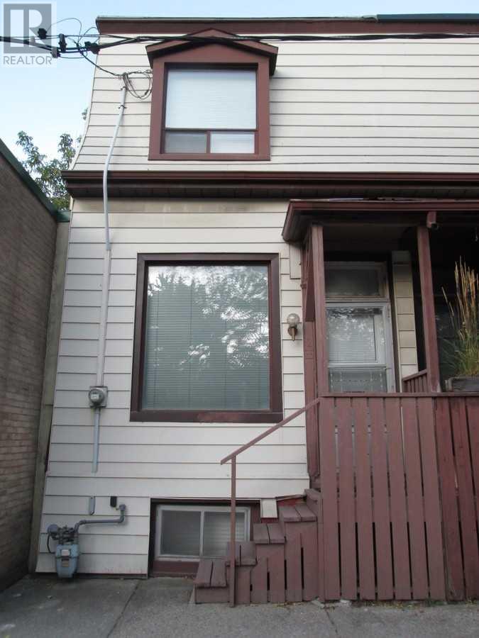 2 Glasgow St  