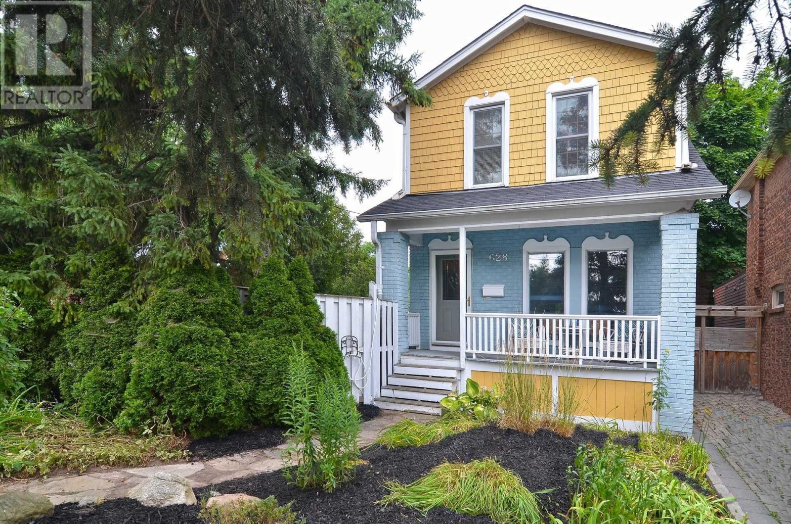 628 Hillsdale Avenue East  